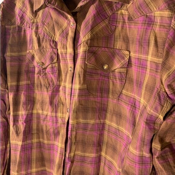 Wrangler XL Brown, Purple‎ and Yellow Button Down Shirt - Picture 2 of 4